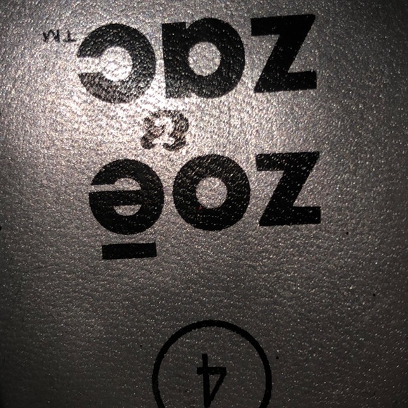 Shoes - Picture 4 of 4